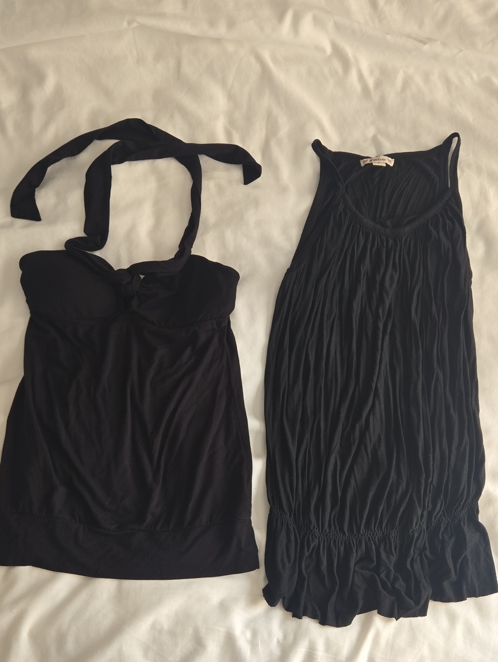 Lot Of 2 Women Cute Guess Black Halter Top And Tank Top